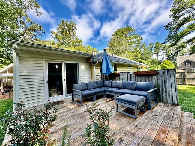 Building Photo - 3-Bedroom Ranch Ready On 12-01-25! 1/2 Acr...