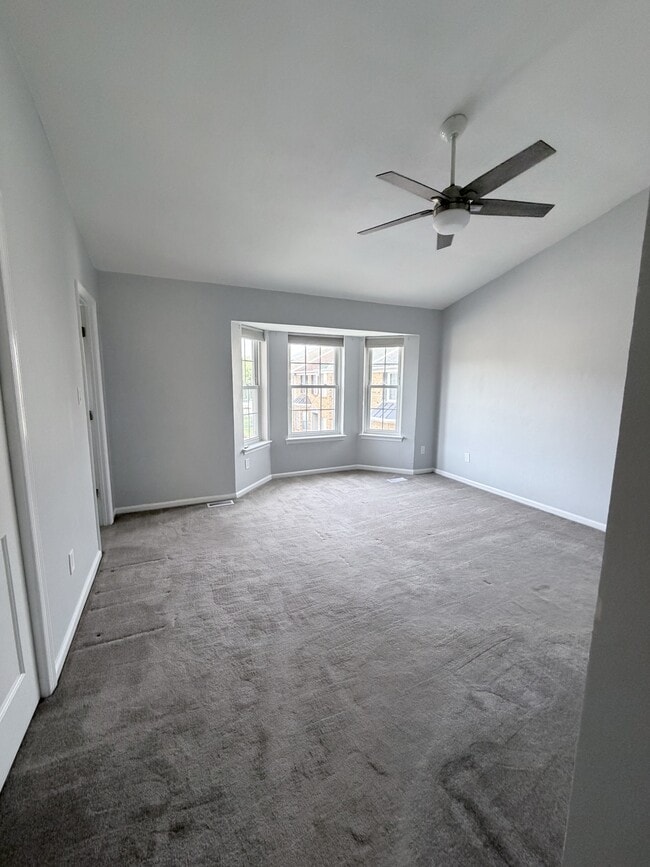 Building Photo - 704 Byrd Ct