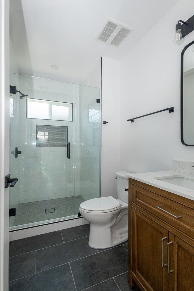Building Photo - Brand New ADU in Silver Lake