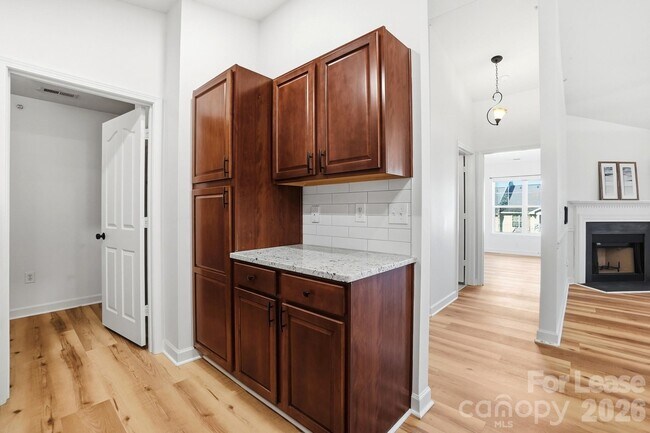 Building Photo - 17122 Red Feather Dr