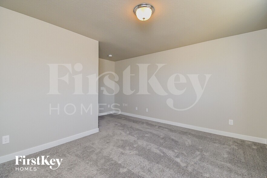 Building Photo - 10503 Horton Dr