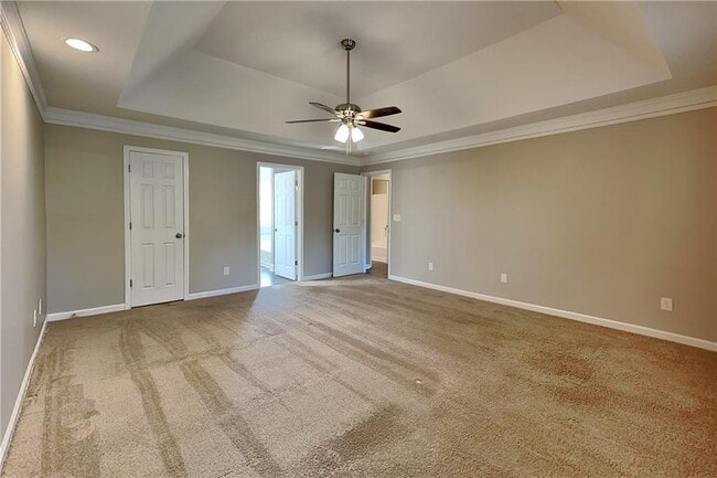 Building Photo - 4759 Shallow Ridge Rd NE