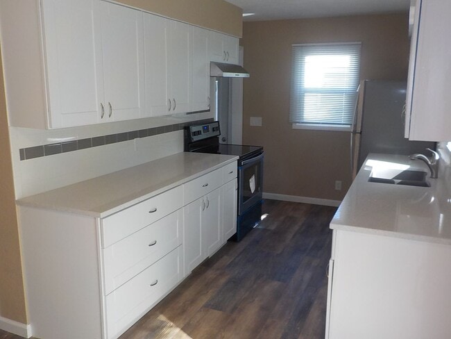 Building Photo - 1333 Fogarty Dr