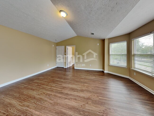 Building Photo - 226 Vintage Cir