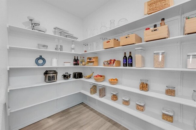 Building Photo - 20704 John Gill Dr