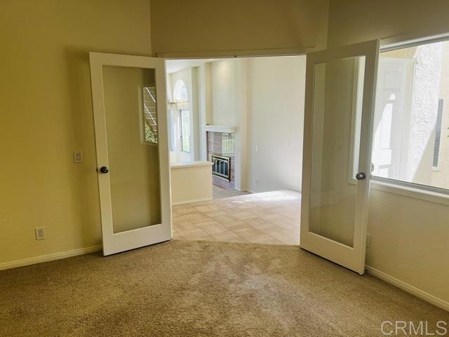 Building Photo - 2530 Navarra Dr