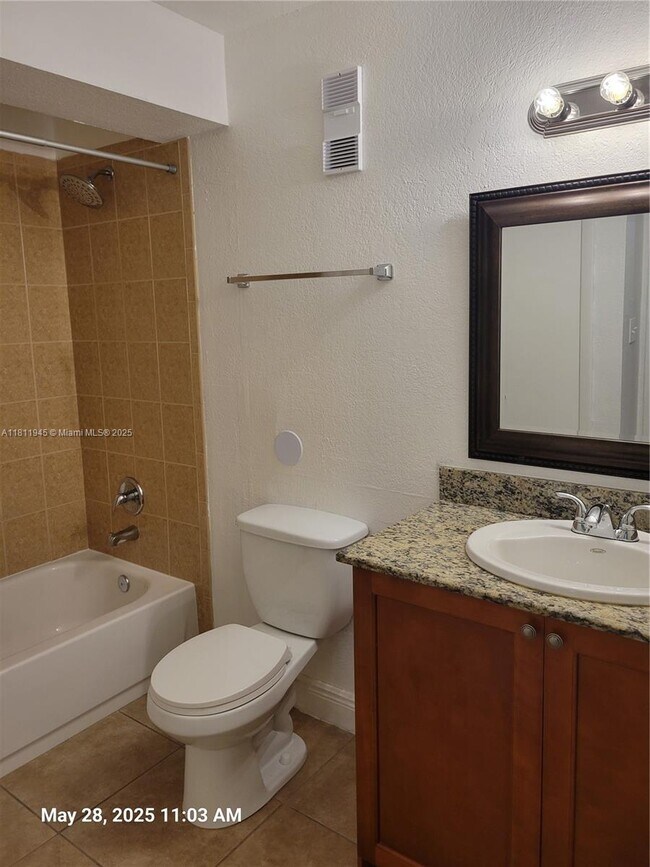 Building Photo - 10500 SW 155th Ct