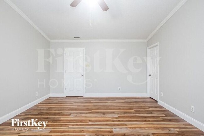 Building Photo - 969 Stonehurst Dr