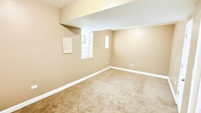 Building Photo - 8017 S Phillips Ave