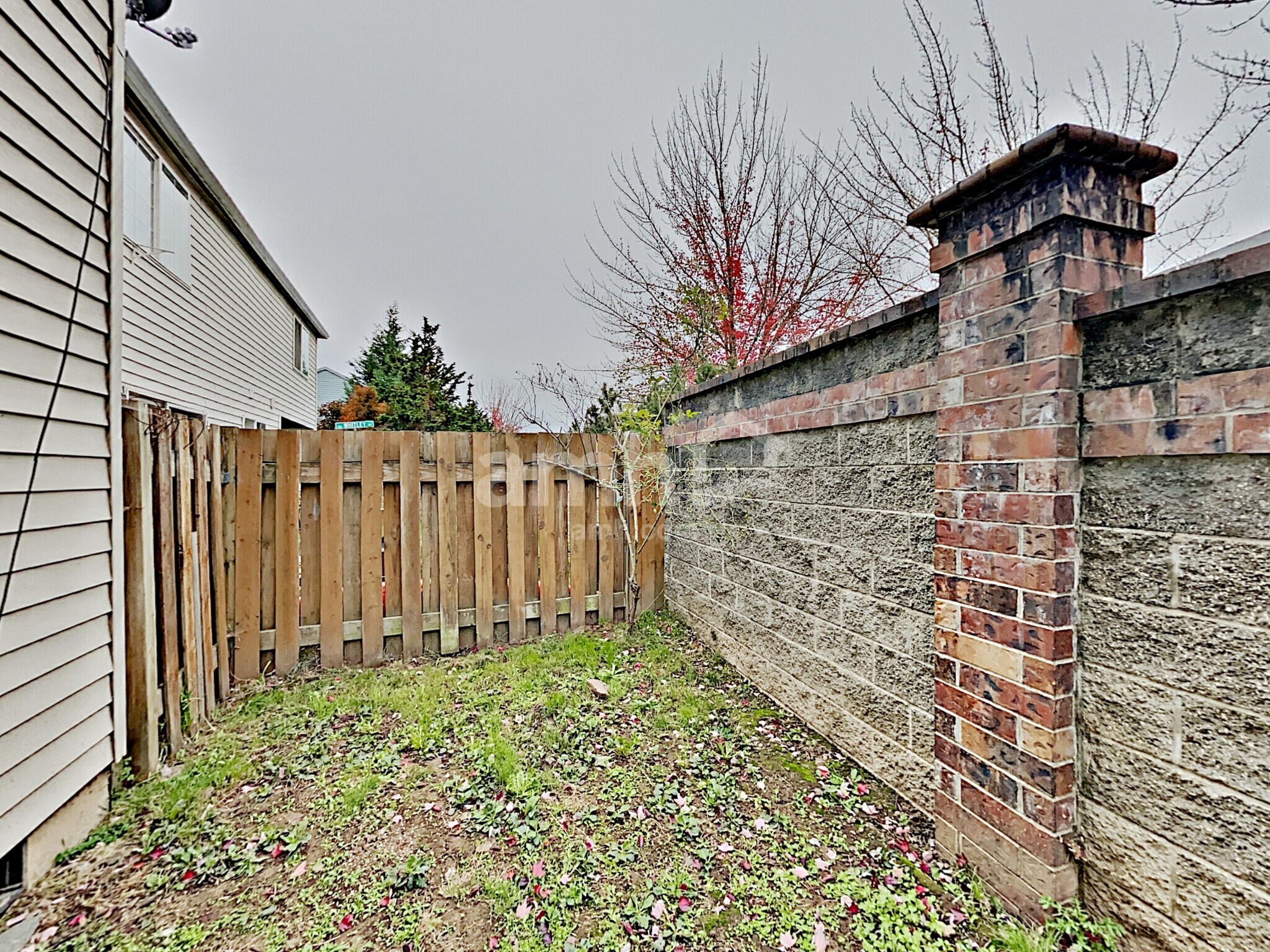 Building Photo - 16989 SW Cashew Way