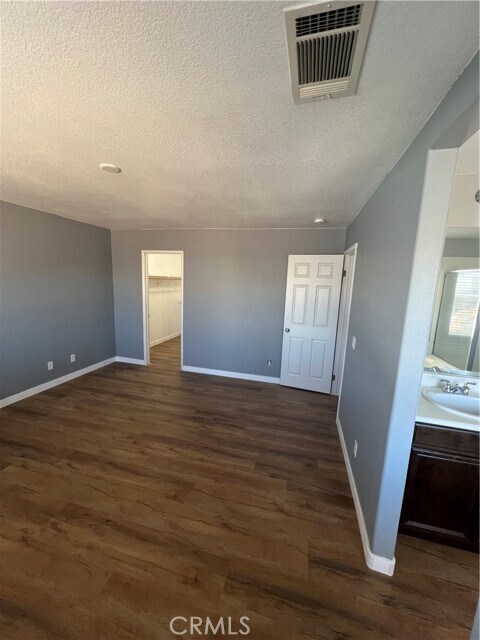 Building Photo - 14465 Gila Bend Ct