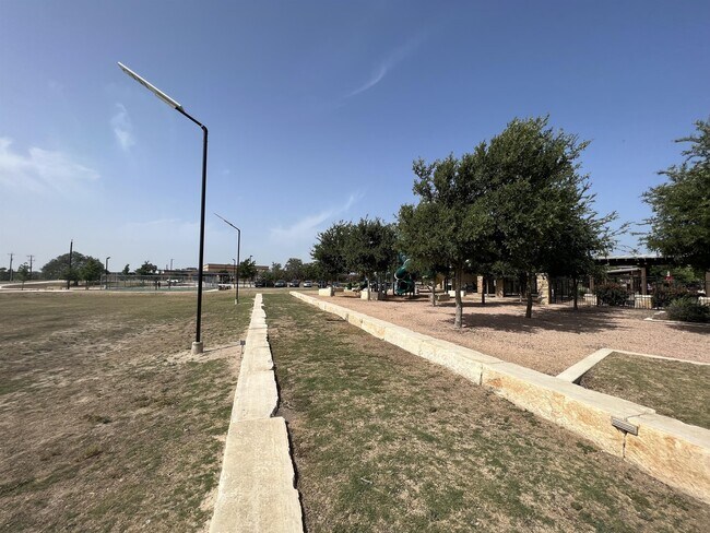 Building Photo - 15315 Shortwing