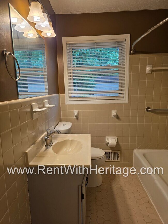 Building Photo - Gorgeous 4 Sided Brick Home/ Upgrades Galore/ Full Unfinished Basement