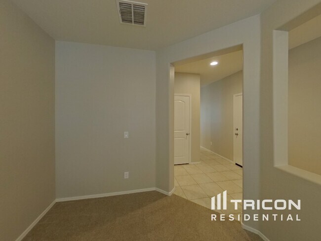Building Photo - 17030 N Rosemont St
