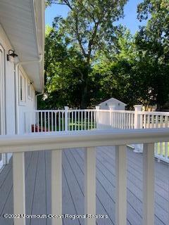 Building Photo - 220 Highwood Rd