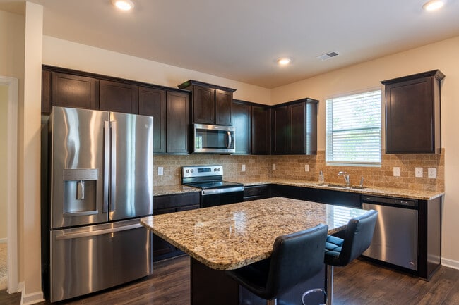 Building Photo - 438 Furlough Dr