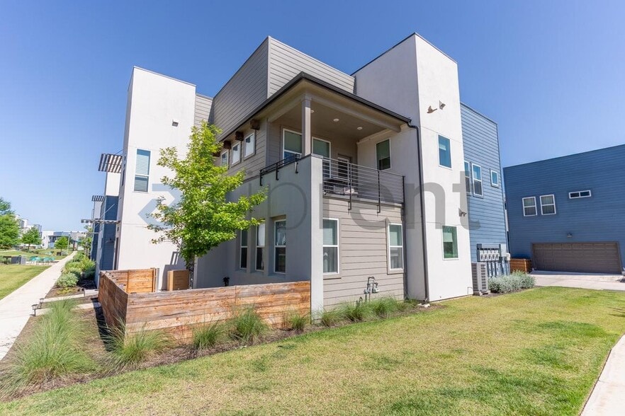 Building Photo - Unit 1801