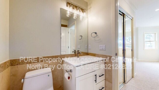 Building Photo - 3051 San Bruno Ave