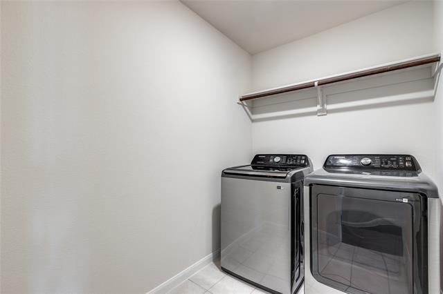 Building Photo - 504 Stampede Ln