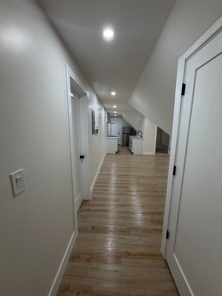 Building Photo - 805 Blue Hill Ave