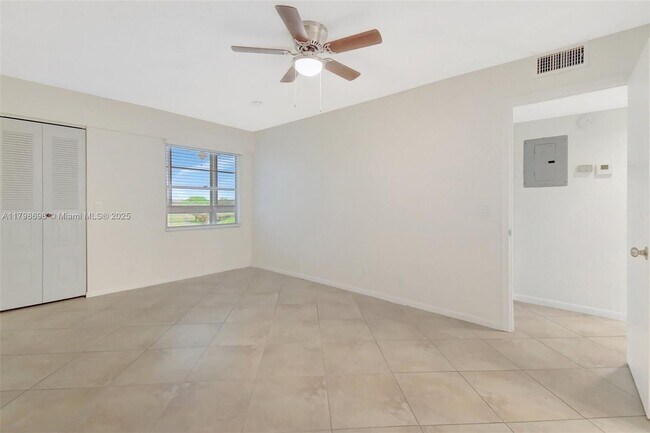 Building Photo - 13475 SW 9th St