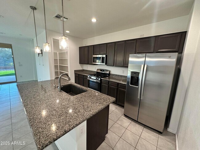 Building Photo - 13273 W Crimson Ter