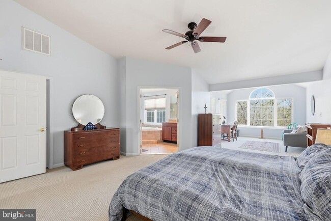 Building Photo - 20060 Northville Hills Terrace