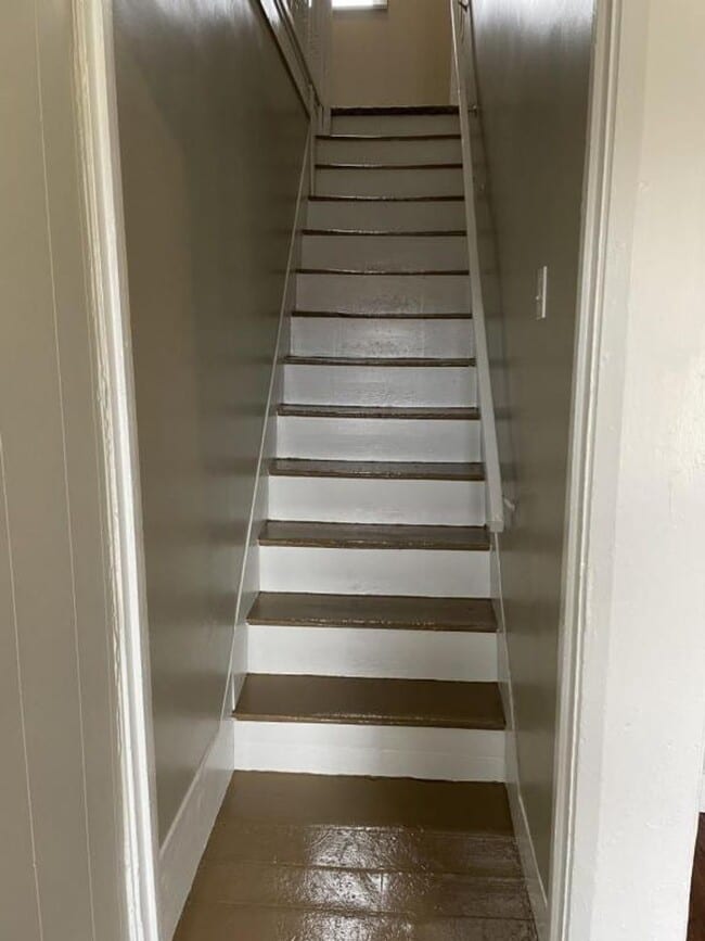 Building Photo - 3 Bedroom 1 Bath in Newport, PA!