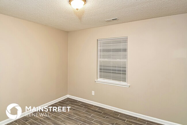 Building Photo - 1 Olive Pl