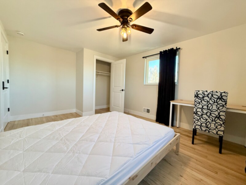 Building Photo - 9989 Dodge Dr