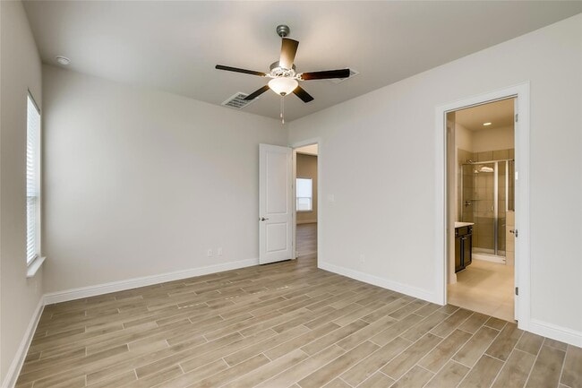 Building Photo - 601 C-Bar Ranch Trl