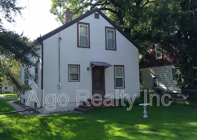 Building Photo - 4818 Fremont Ave N