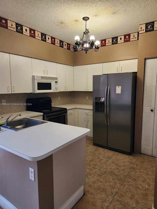 Building Photo - 820 NE 212th Terrace