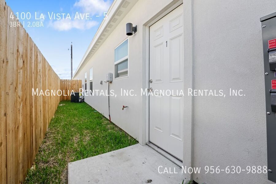 Building Photo - 4100 La Vista Ave