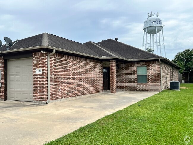 Building Photo - 2321 Port Neches Ave