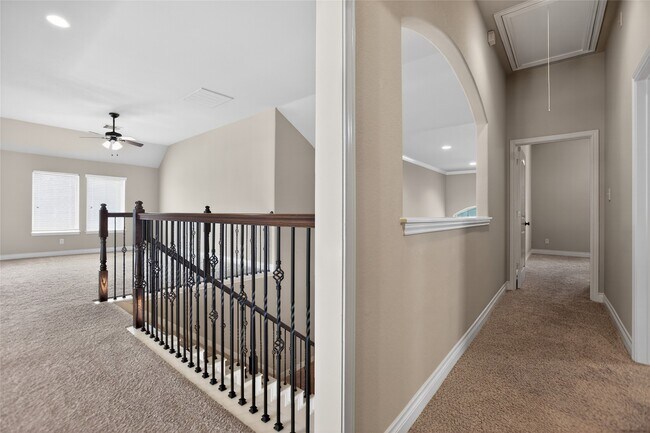 Building Photo - 6535 Arroyo Springs Ln