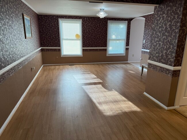 Building Photo - 11 Honeybell Ct