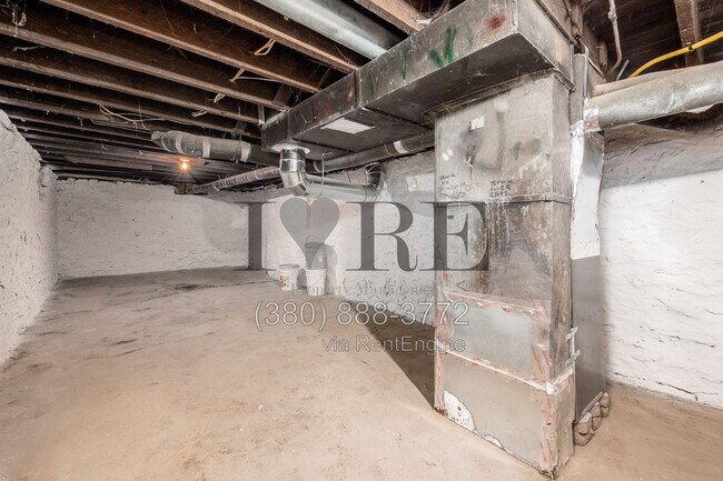 Building Photo - 97 N Central Ave