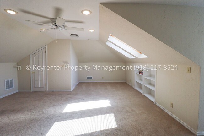 Building Photo - 4 Bed | 3 Bath | 2,659 sqft | Tulsa | Jenks School District