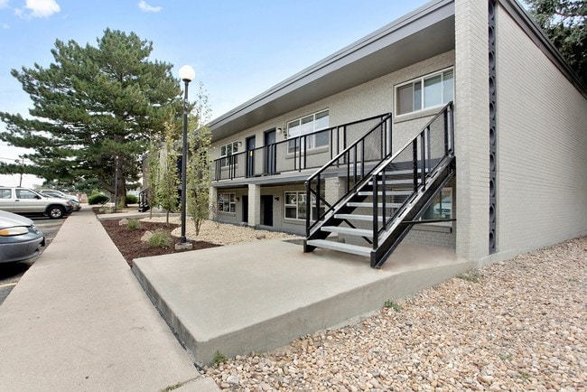 Primary Photo - Xanadu Apartment Homes