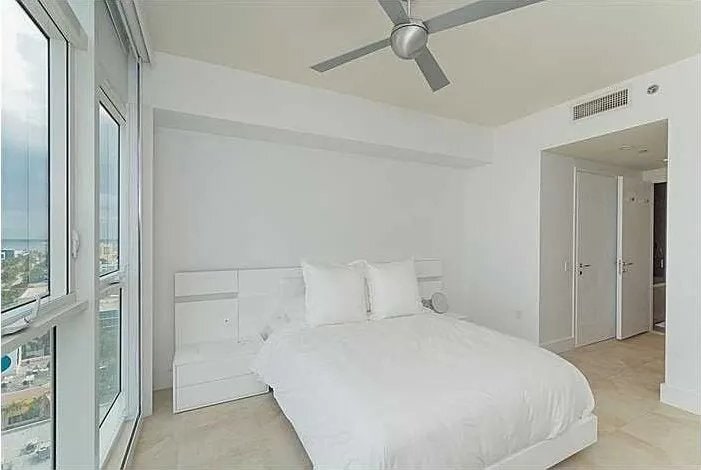 Building Photo - 450 Alton Rd