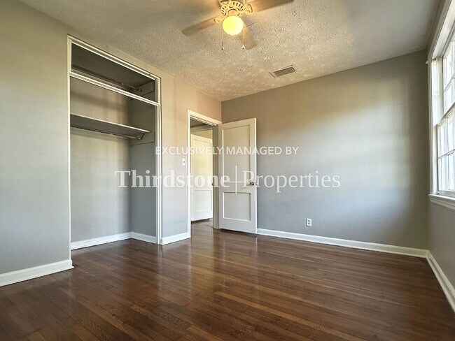 Building Photo - 1216 Hamilton St