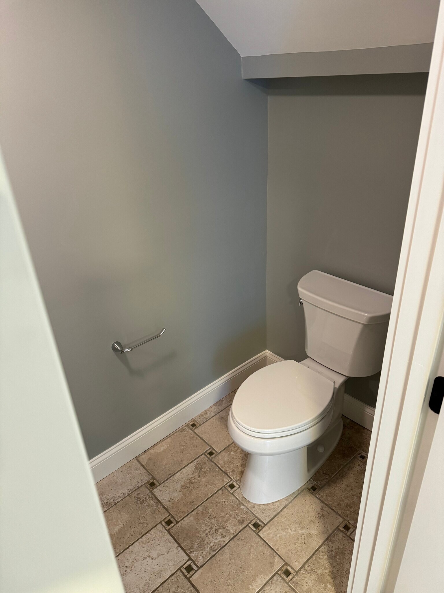 Building Photo - 9 Winnicutt Rd