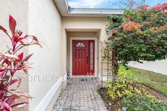 Building Photo - 1151 N Hampton Dr