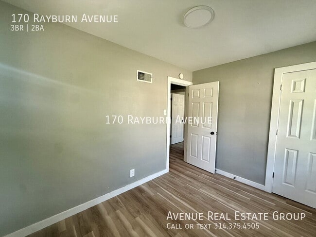 Building Photo - 170 Rayburn Ave