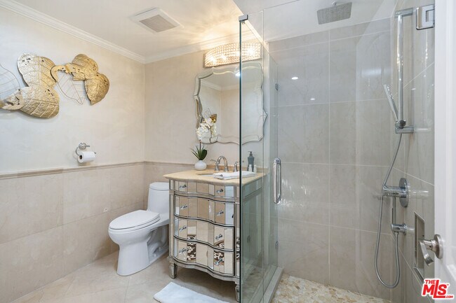 Building Photo - 22711 Margarita Dr