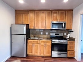 Building Photo - 1625 Fairview St