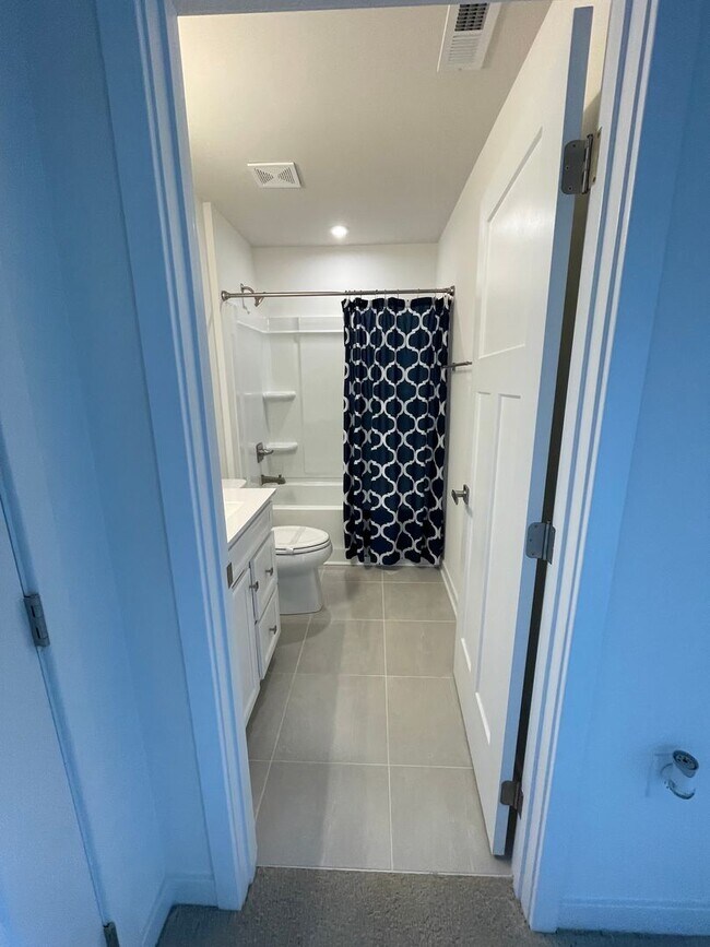 Building Photo - Brand  New!!!! 3 bedroom Townhome 2.5 Bath near Furman University !!!