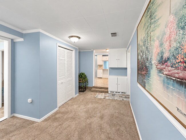 Building Photo - 6030 Cotter Ave