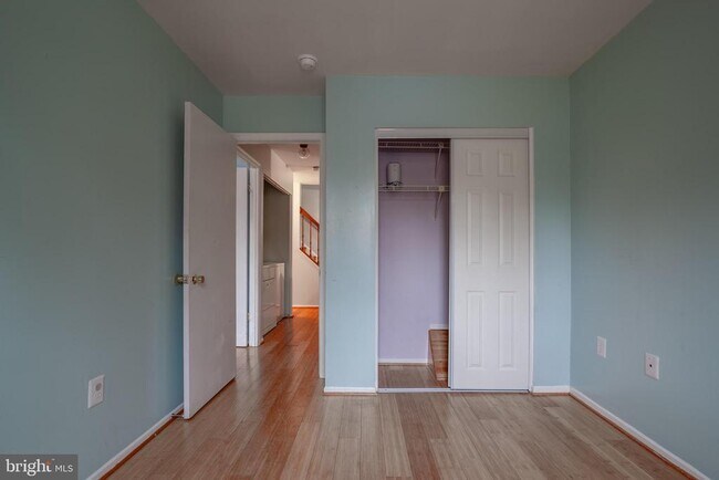 Building Photo - 14624 Monmouth Dr